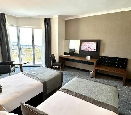 Ramada By Wyndham Hotel