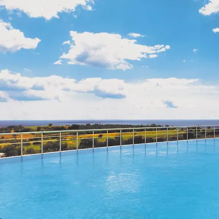 Ramada By Wyndham 5*