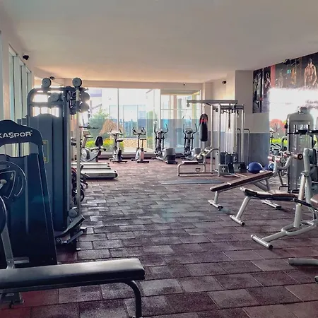 Ramada By Wyndham Hotell 5*