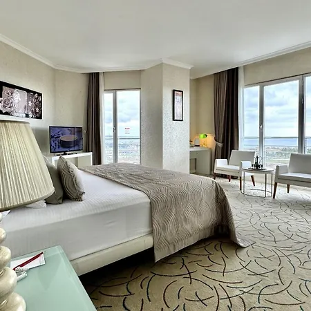 Hotel Ramada By Wyndham Tekirdag