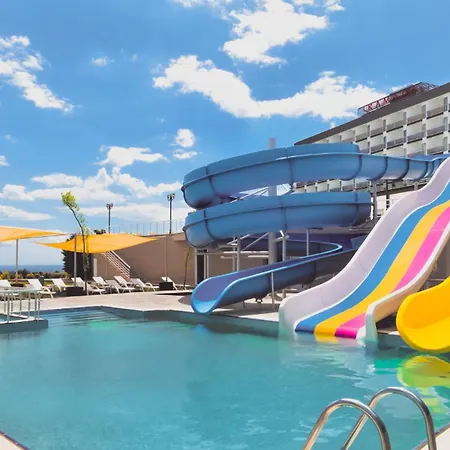 Ramada By Wyndham Hotel