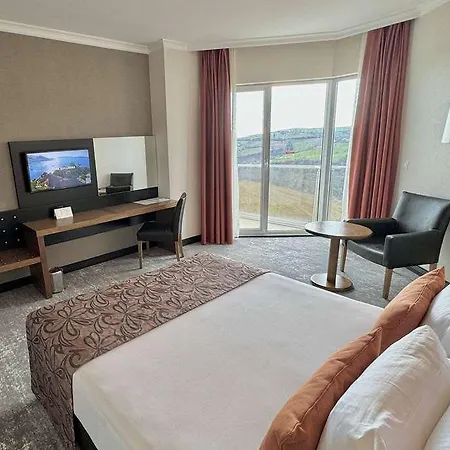 Ramada By Wyndham 5* Tekirdag