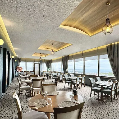 Ramada By Wyndham 5*