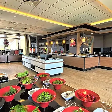 Ramada By Wyndham