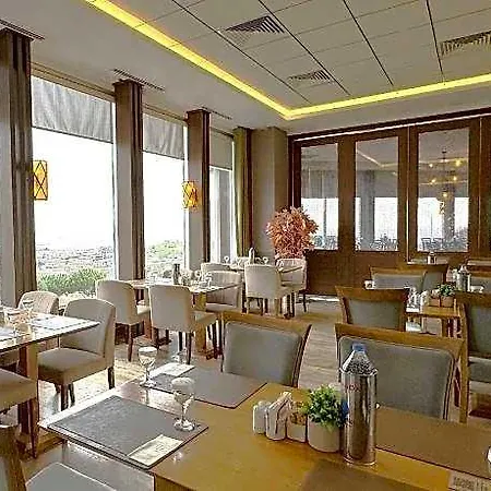 Ramada By Wyndham 5* Tekirdağ