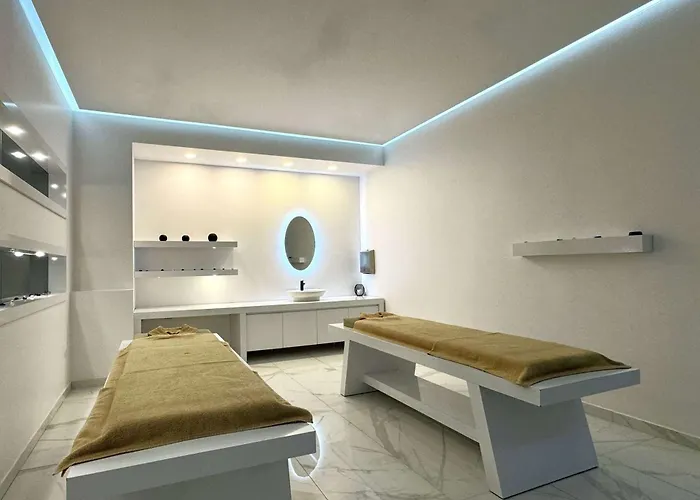 Ramada By Wyndham Hotel