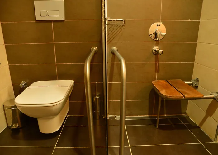 Ramada By Wyndham 5*